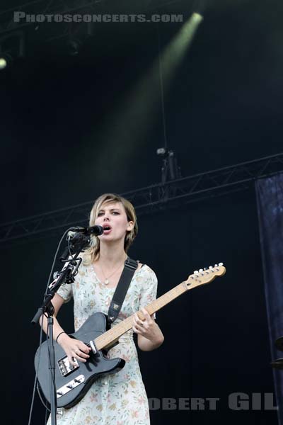 WOLF ALICE - 2018-06-17 - BRETIGNY-SUR-ORGE - Base Aerienne 217 - Main Stage - 